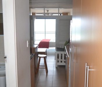 Passage to kitchen