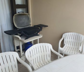 Weber gas braai on balcony