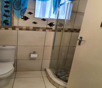 unit 9 bath